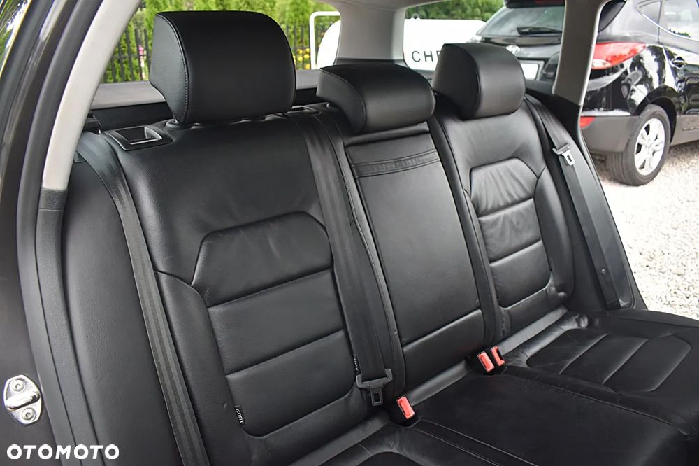 Volkswagen Passat 2.0 TDI Highline - 20