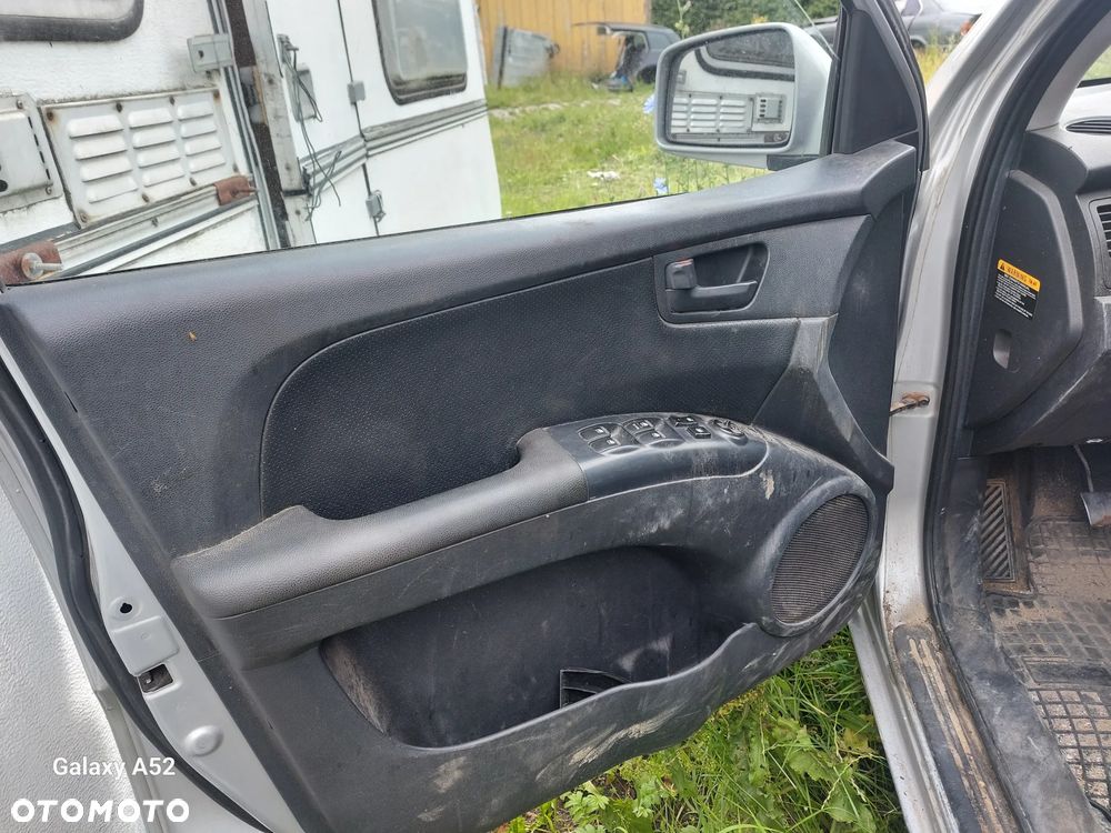 Zderzak KIA SPORTAGE 2,0B 05R. maska,lampy,drzwi,klapa..... - 9