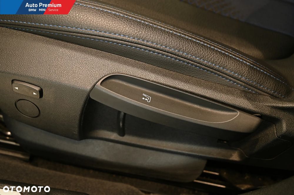 BMW Seria 1 118i - 12