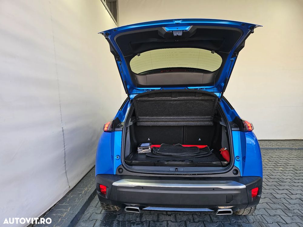 Peugeot 2008 1.2 PureTech BVM6 STT GT - 19