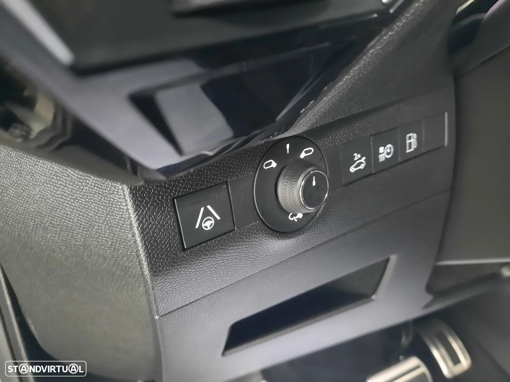 DS DS7 Crossback E-Tense Performance Line+ EAT8 - 25