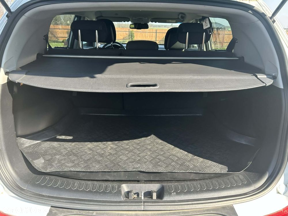 Kia Sportage 2.0 CRDI XL - 5