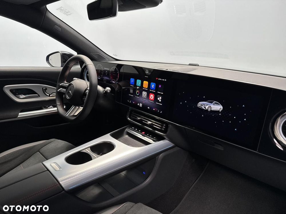 Mercedes-Benz CLA 200 mHEV 8G-DCT - 24