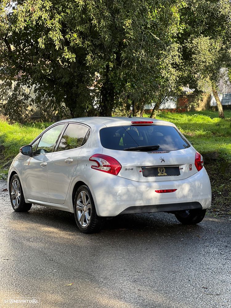 Peugeot 208 PureTech 82 Winter Edition - 5