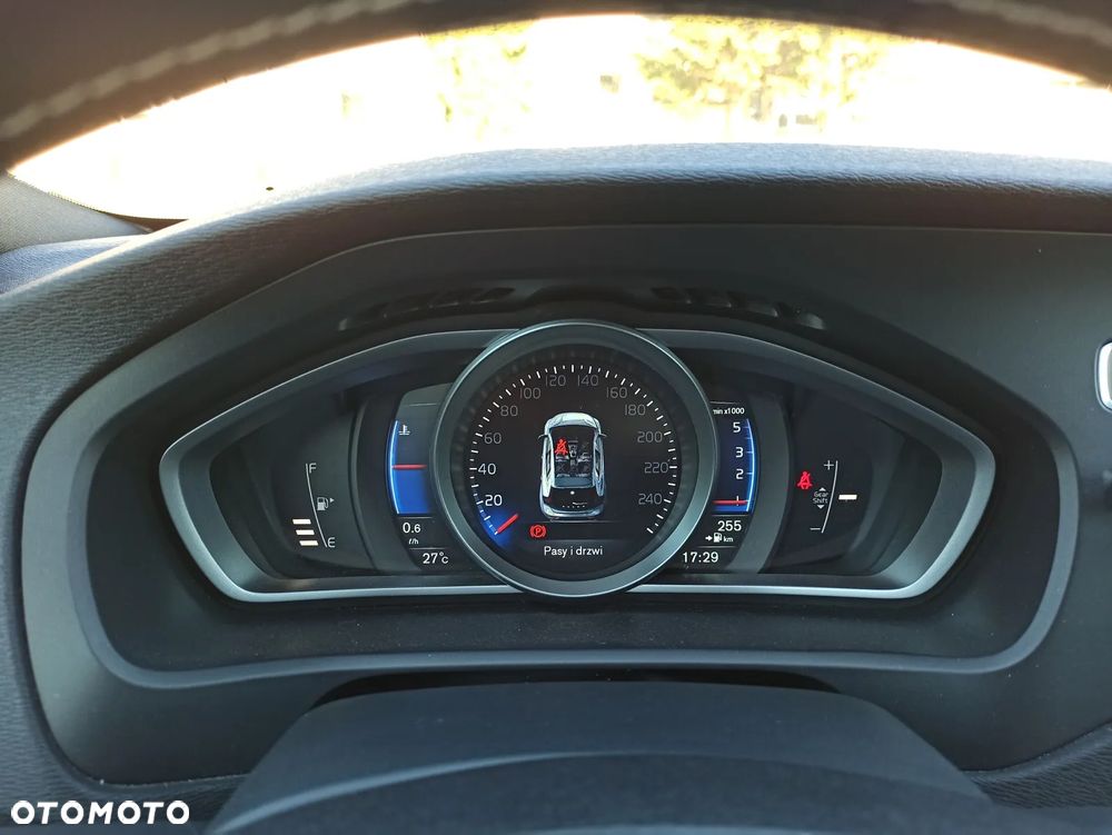 Volvo S60 D2 - 25
