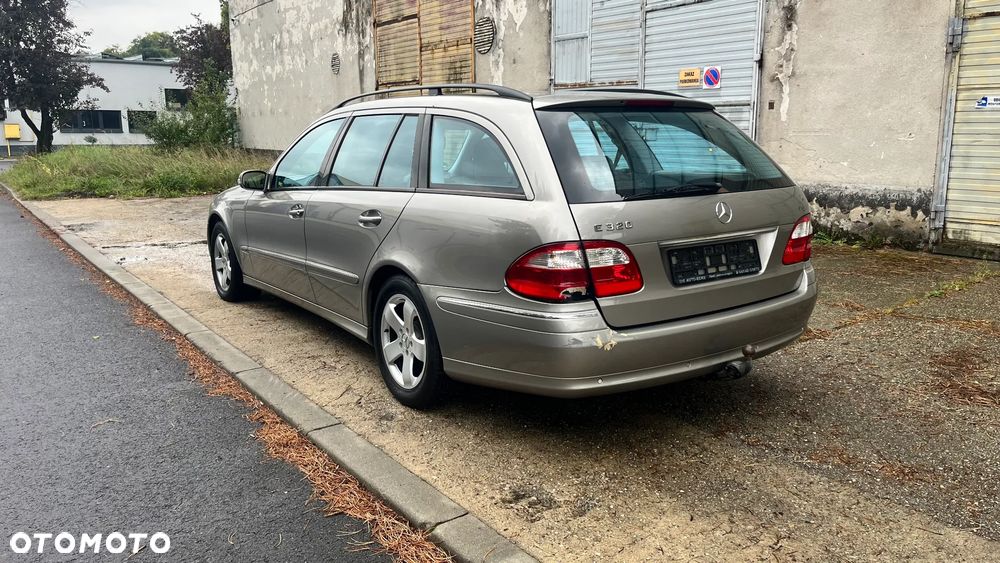 Mercedes-Benz Klasa E 320 CDI Avantgarde - 3
