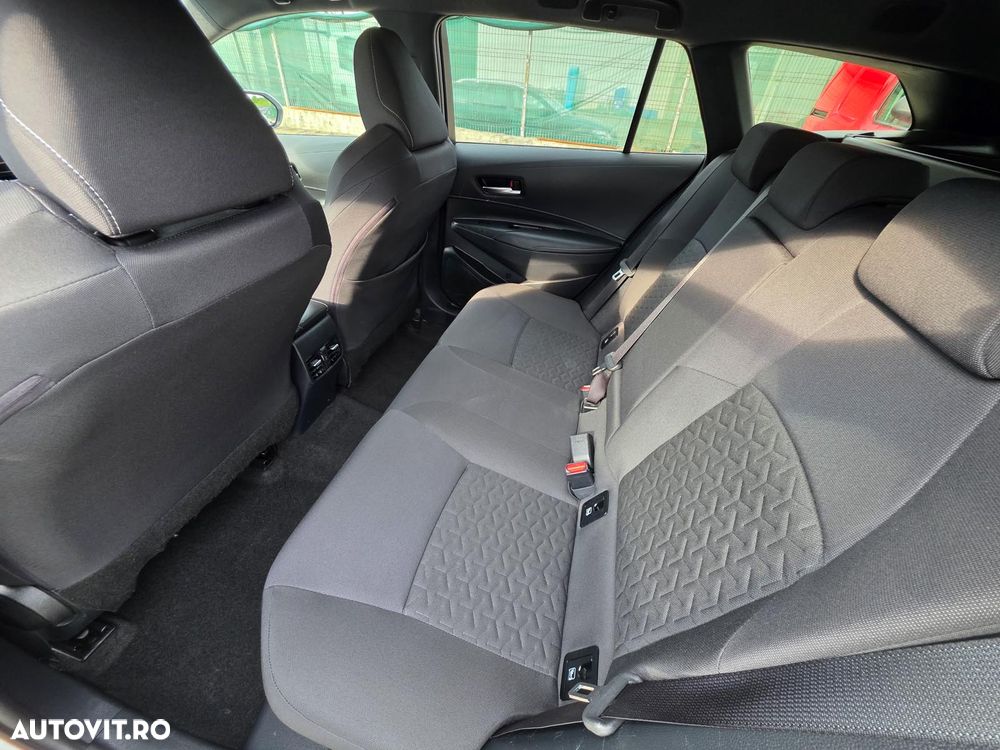 Suzuki Swace 1.8 E-CVT HEV Spirit - 28