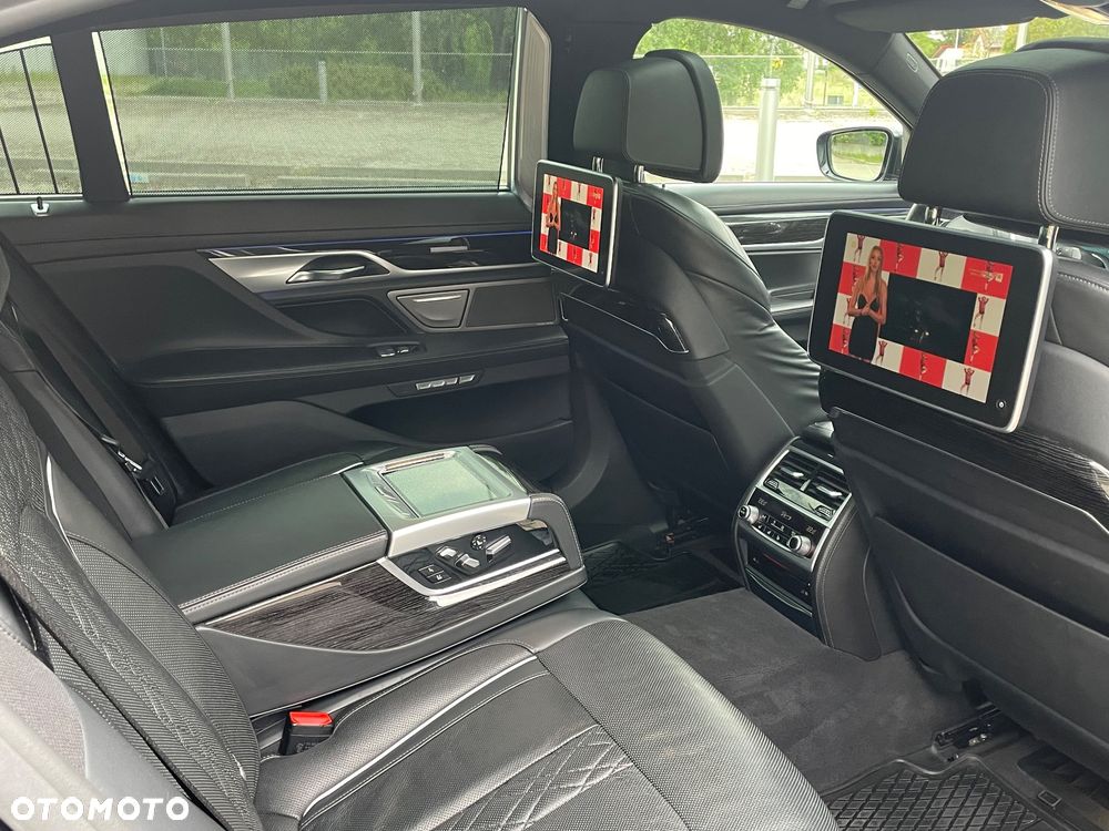 BMW Seria 7 730Ld xDrive - 12
