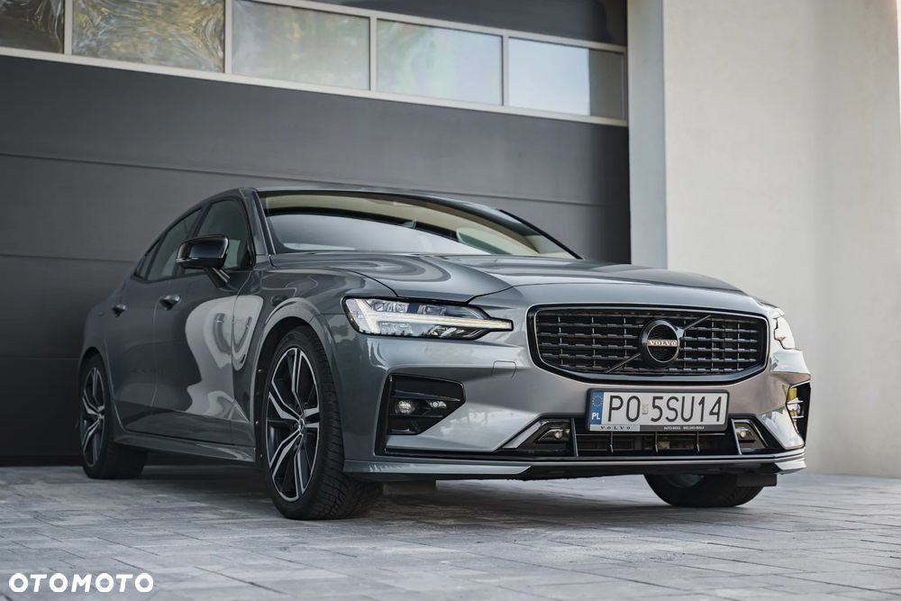 Volvo S60 B5 B AWD R-Design - 2