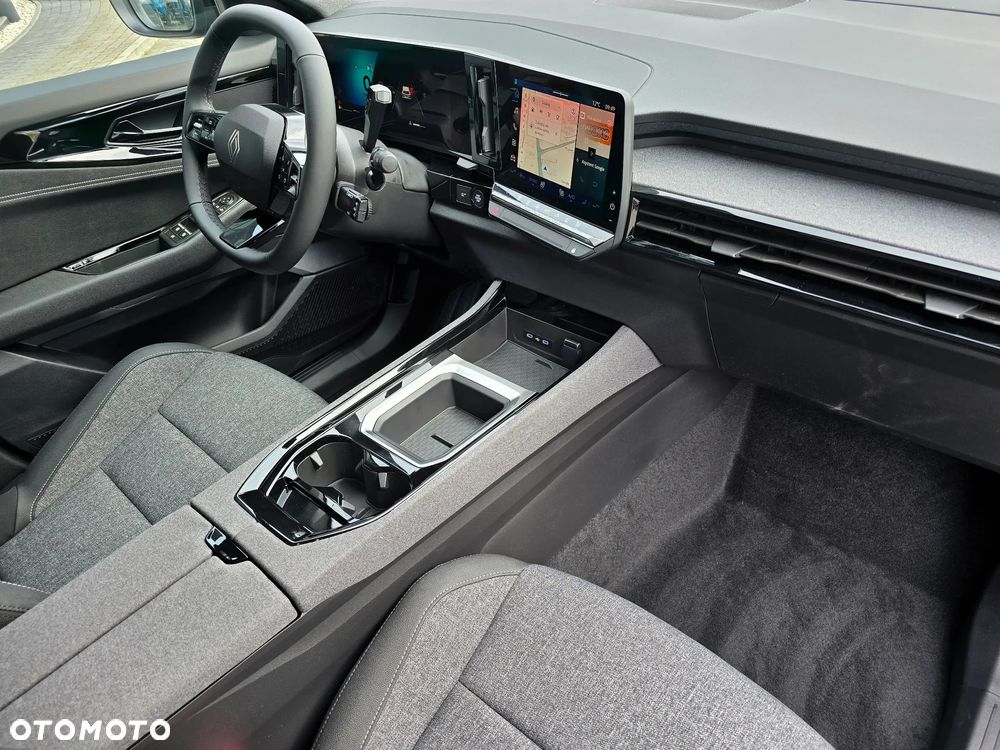 Renault Austral 1.3 TCe mHEV Evolution - 20