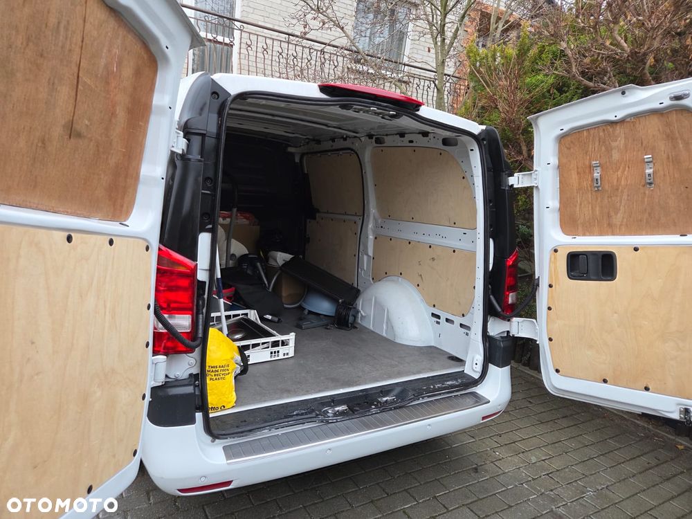 Mercedes-Benz VITO - 7
