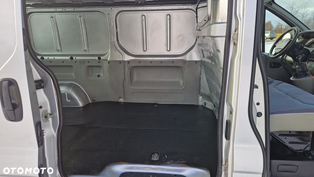 Renault TRAFIC L2H1 - 20