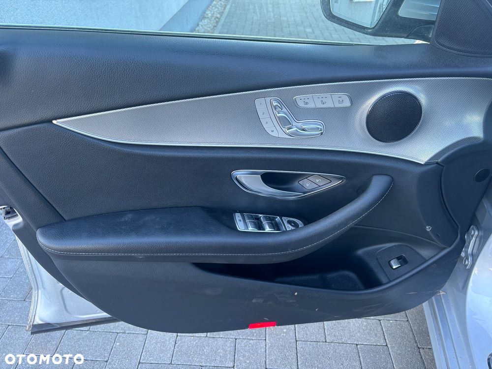 Mercedes-Benz Klasa E 400 d 4Matic 9G-TRONIC Avantgarde - 13