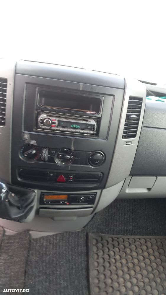 Mercedes-Benz Sprinter 906.235 - 10