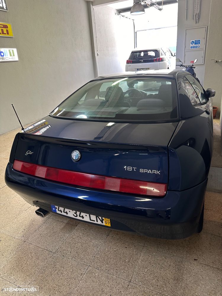 Alfa Romeo GTV 1.8 TS - 12