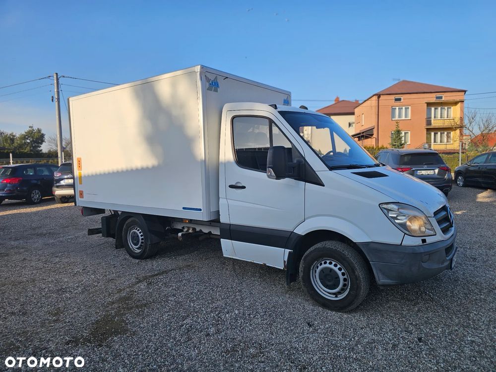 Mercedes-Benz Sprinter - 4