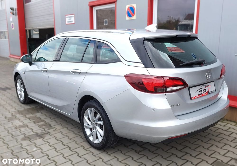 Opel Astra - 6