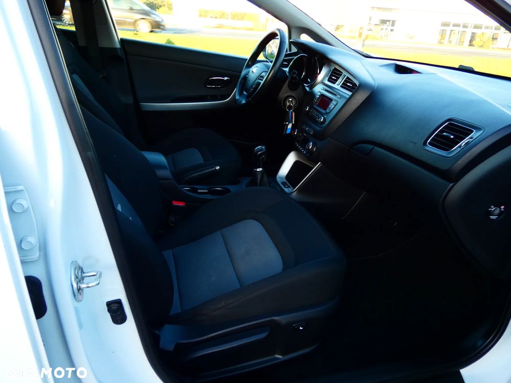 Kia Ceed 1.6 GDI Business Line - 16