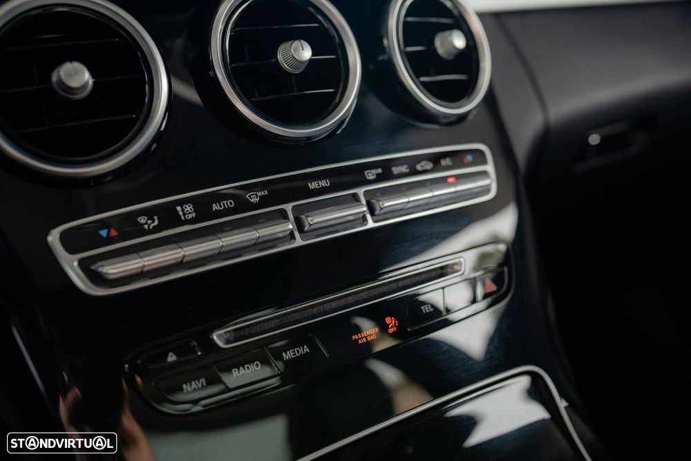 Mercedes-Benz C 200 d AMG Line Aut. - 38