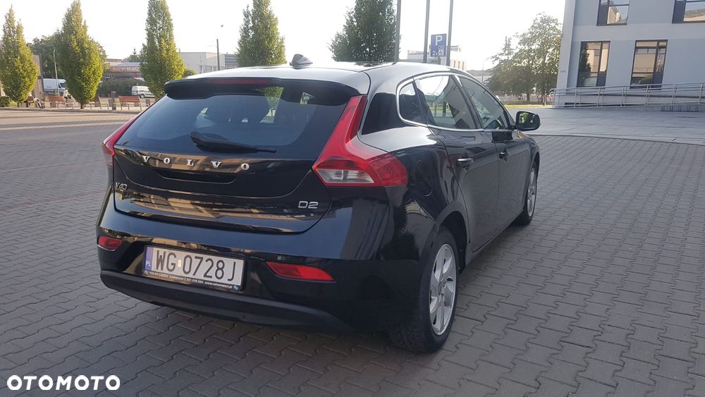 Volvo V40 D2 Base - 15