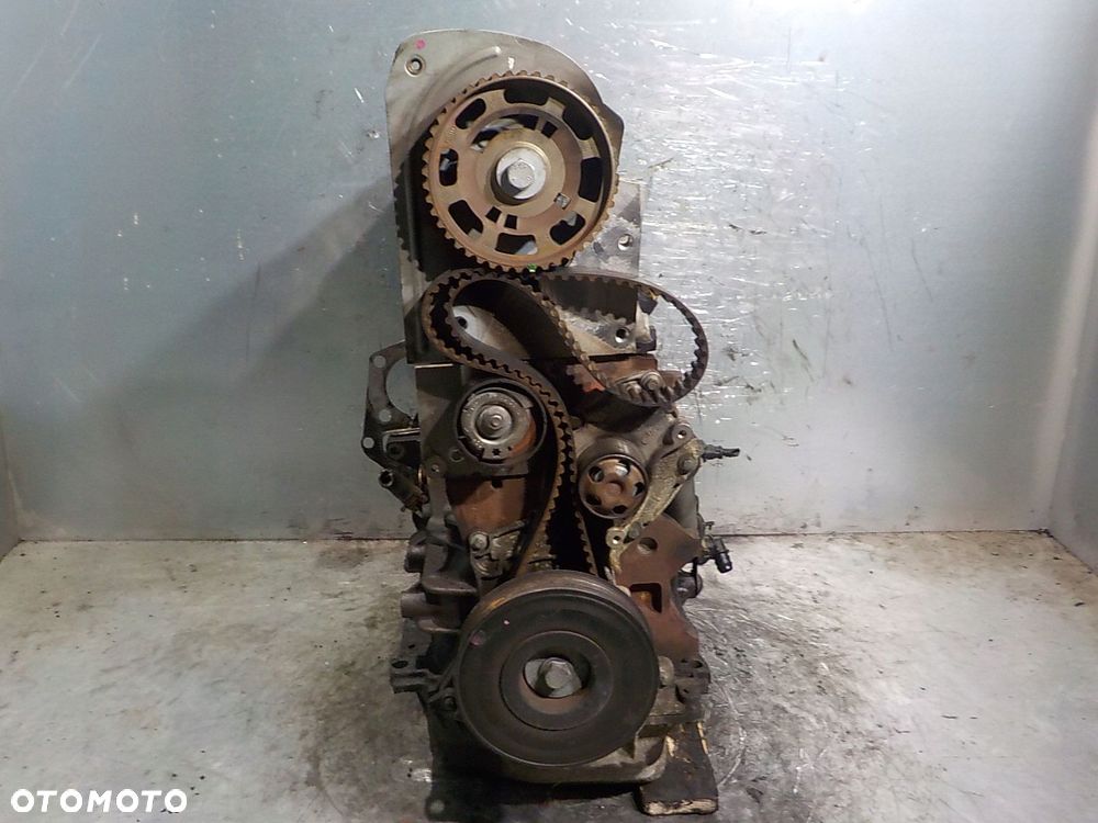 RENAULT SCENIC III MEGANE III SILNIK 1.9 DCI 8V F9Q872 - 7