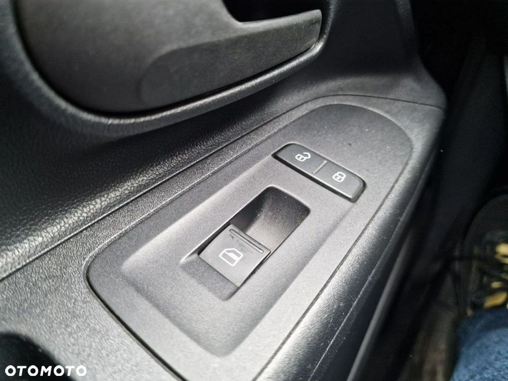 Volkswagen up! 1.0 street EU6 - 9