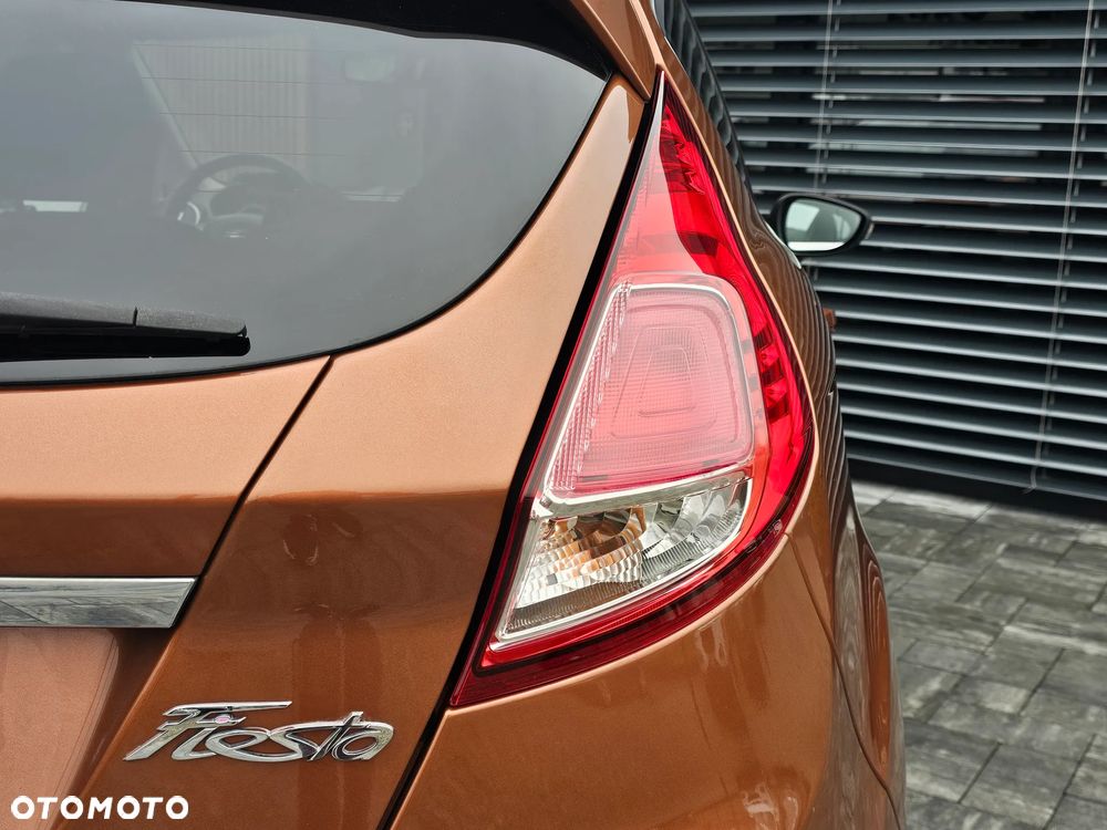 Ford Fiesta 1.0 EcoBoost Titanium - 37