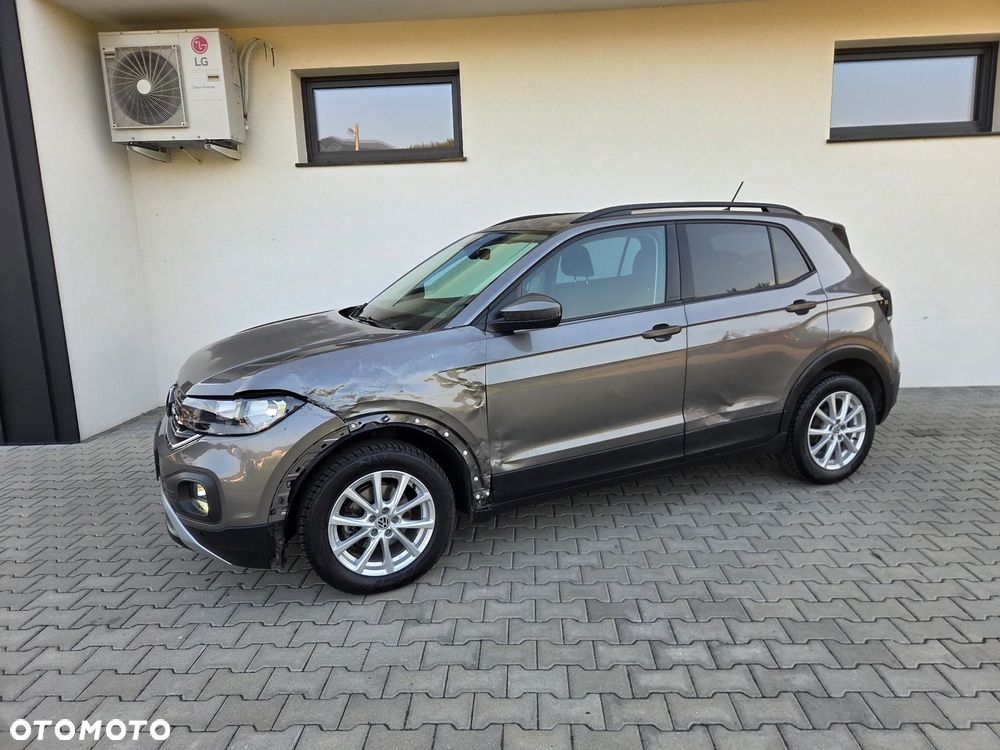 Volkswagen T-Cross - 18