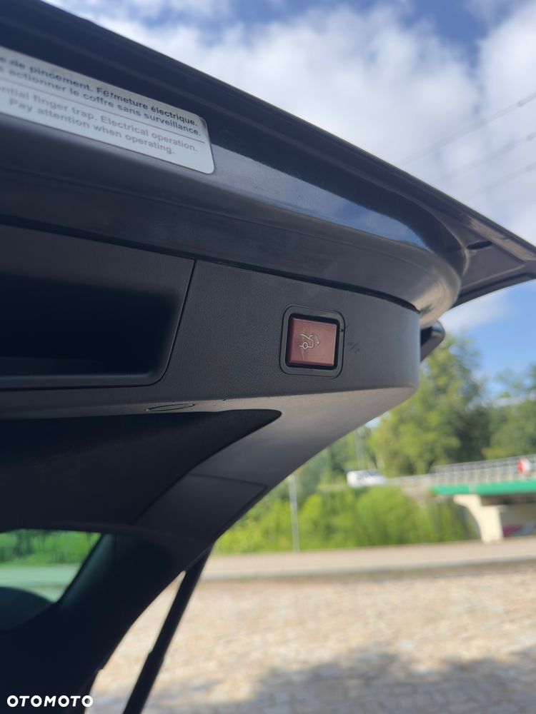 Citroën C5 HDi 170 Biturbo Exclusive - 16