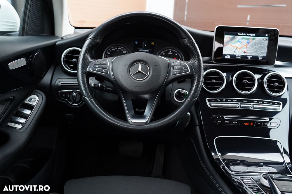 Mercedes-Benz GLC 220 d 4MATIC 9G-TRONIC - 24