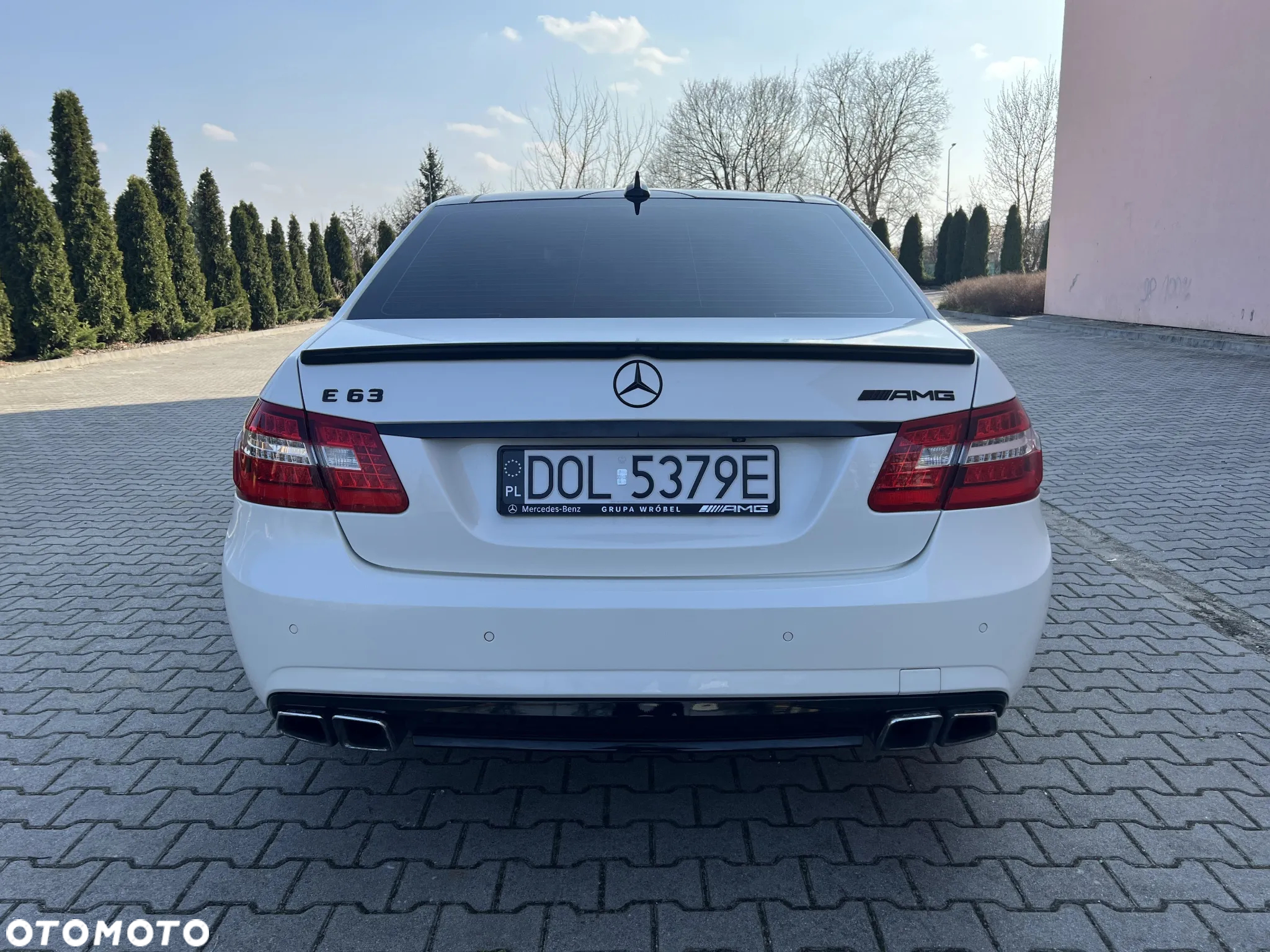 Mercedes-Benz Klasa E 63 AMG AMG Speedshift 7G-MCT - 7