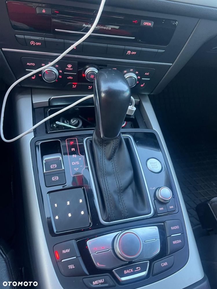 Audi A6 Avant 3.0 TDI Quattro S tronic - 10