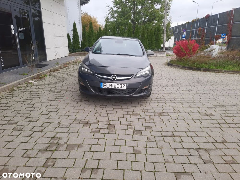 Opel Astra GTC 1.4 Turbo - 2