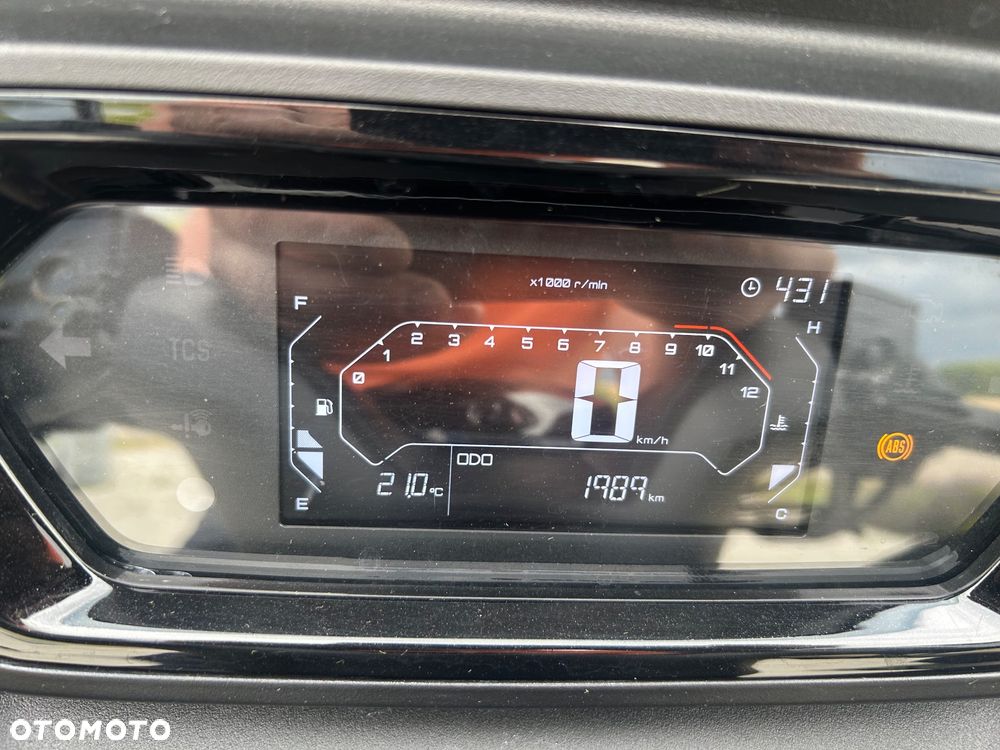 Yamaha X-max - 8