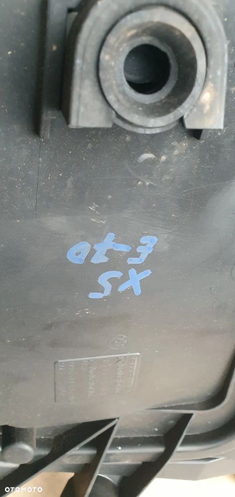 Obudowa filtra powietrza BMW X5 E70 3.0D 7812061 - 7