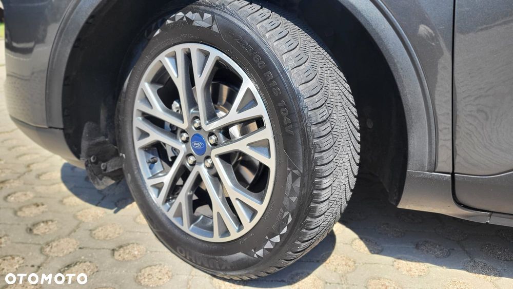 Ford Kuga - 11