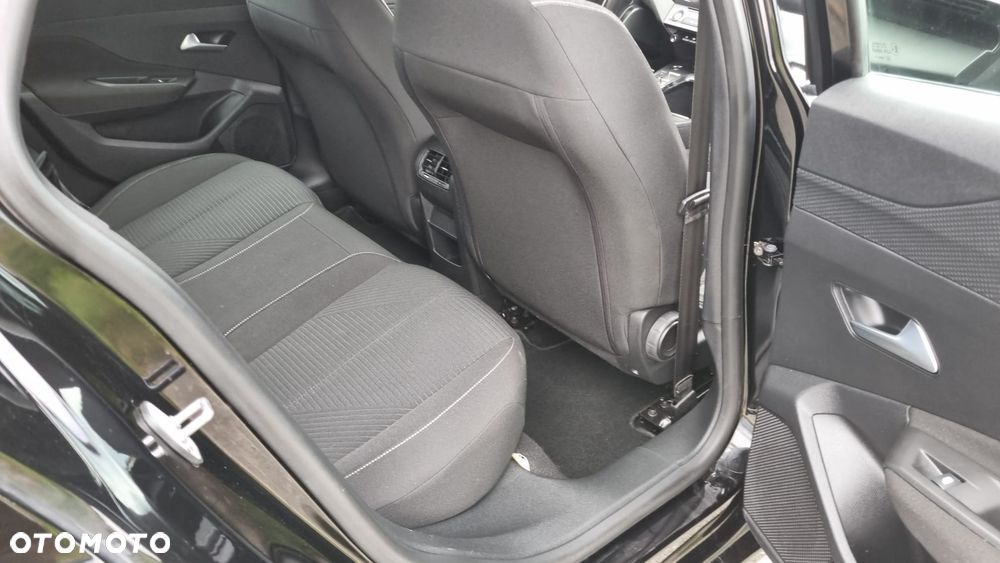 Peugeot 308 180 e-EAT8 GT - 35