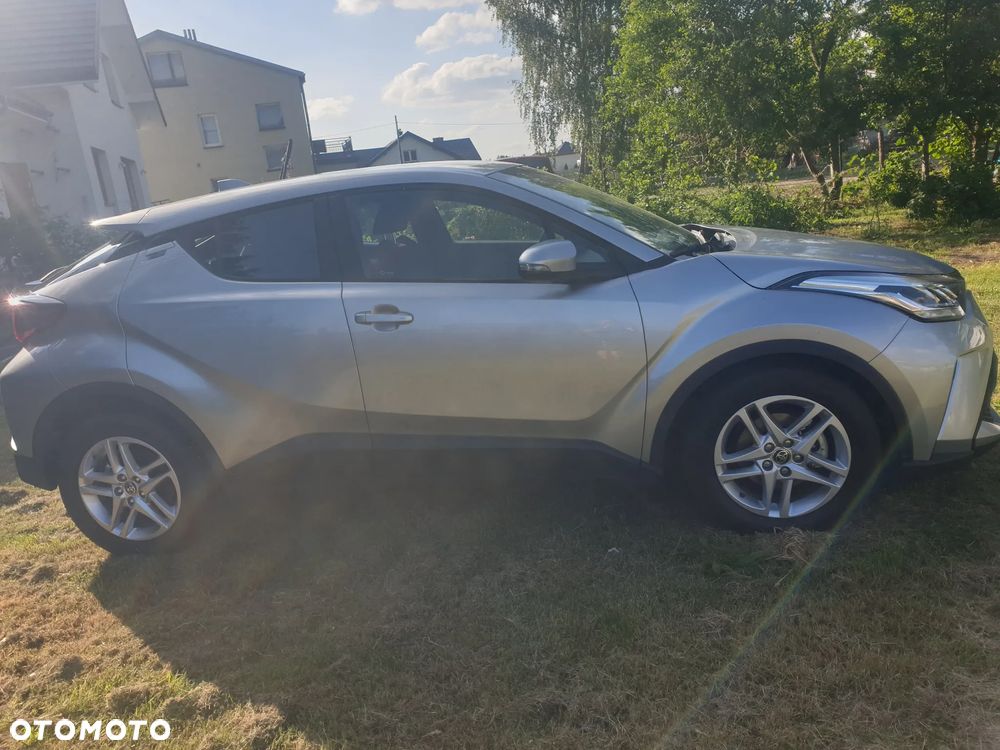 Toyota C-HR Business-Edition - 7