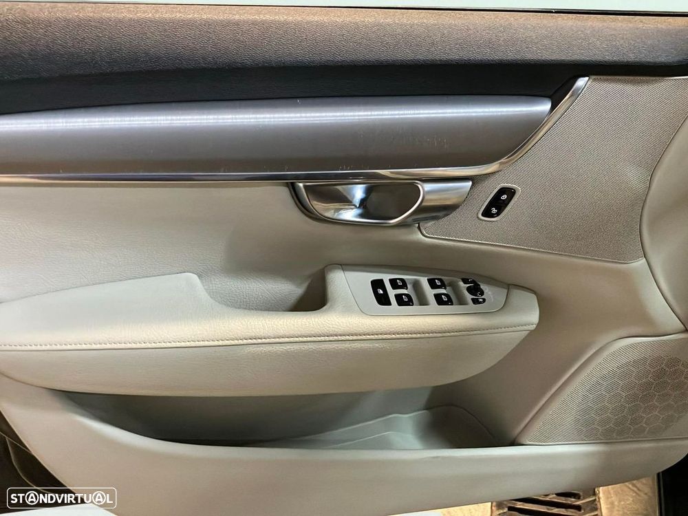 Volvo V90 2.0 D4 Momentum Plus Geartronic - 24