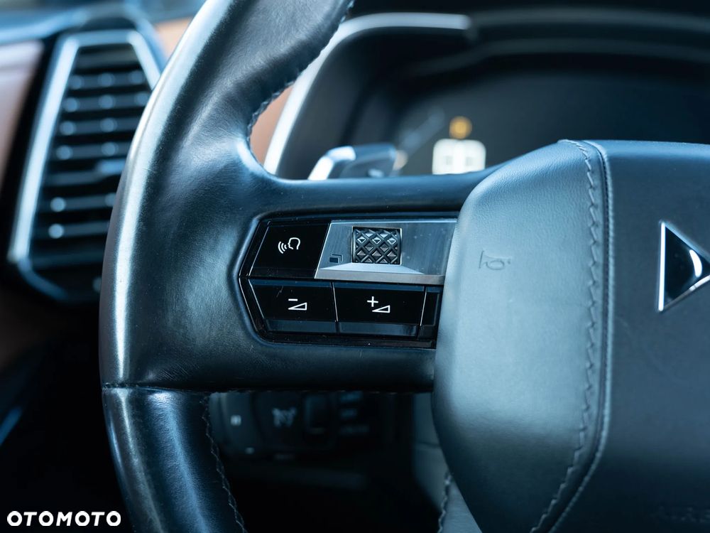 DS Automobiles DS 7 Crossback - 24