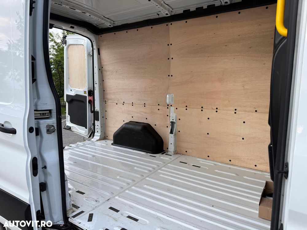 Ford Transit - 5