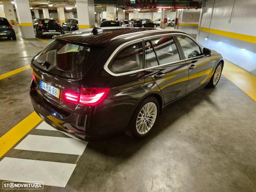 BMW 318 d Touring Auto Line Sport - 13