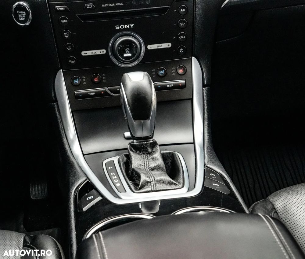 Ford Edge 2.0 TDCi Powershift Titanium - 20