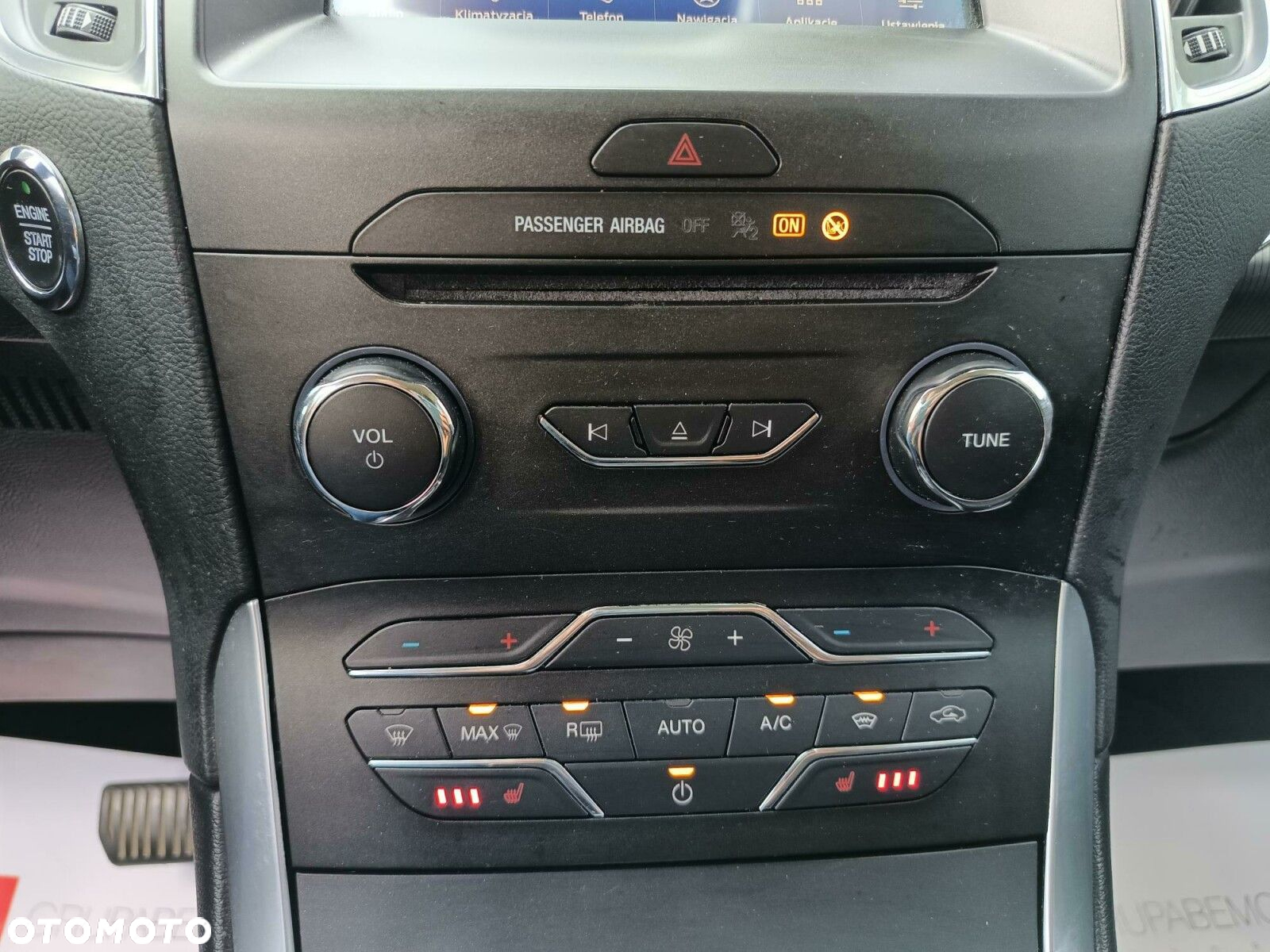 Ford S-Max - 23