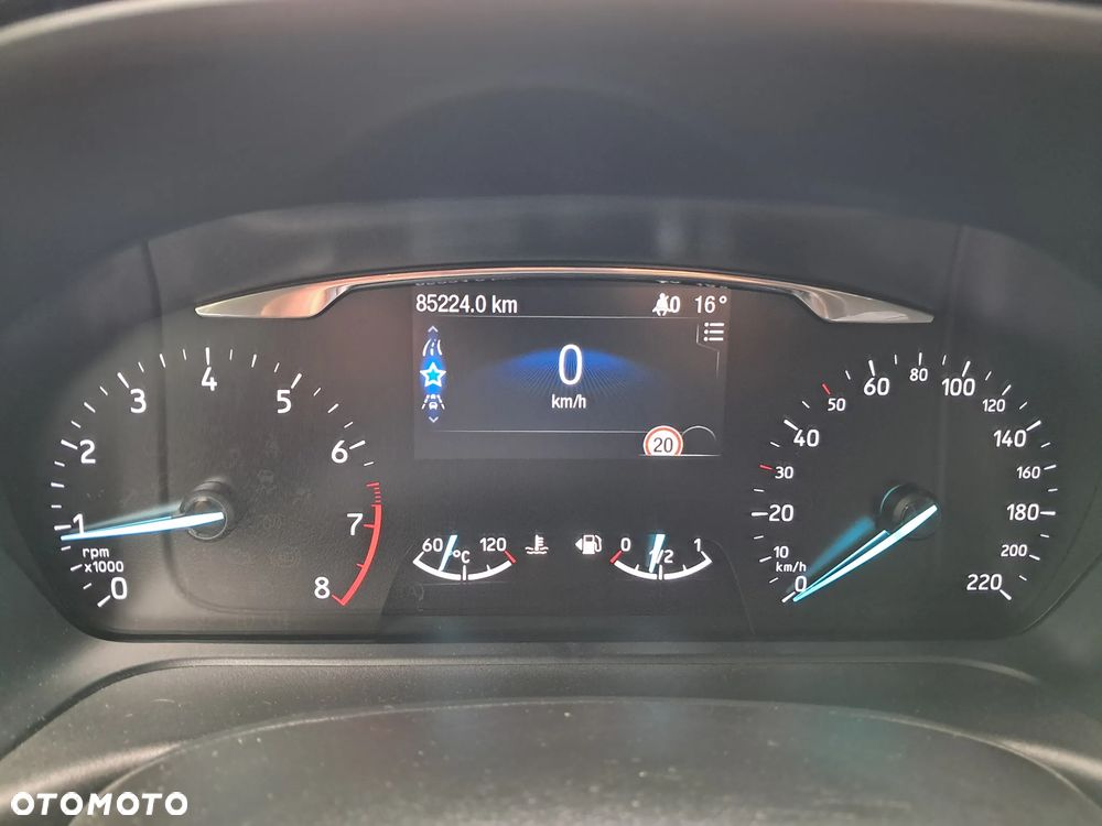 Ford Fiesta 1.0 EcoBoost S&S TITANIUM - 6