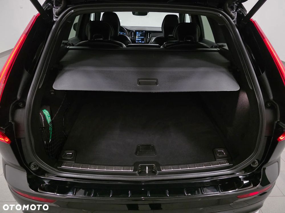 Volvo XC 60 D4 Geartronic RDesign - 39