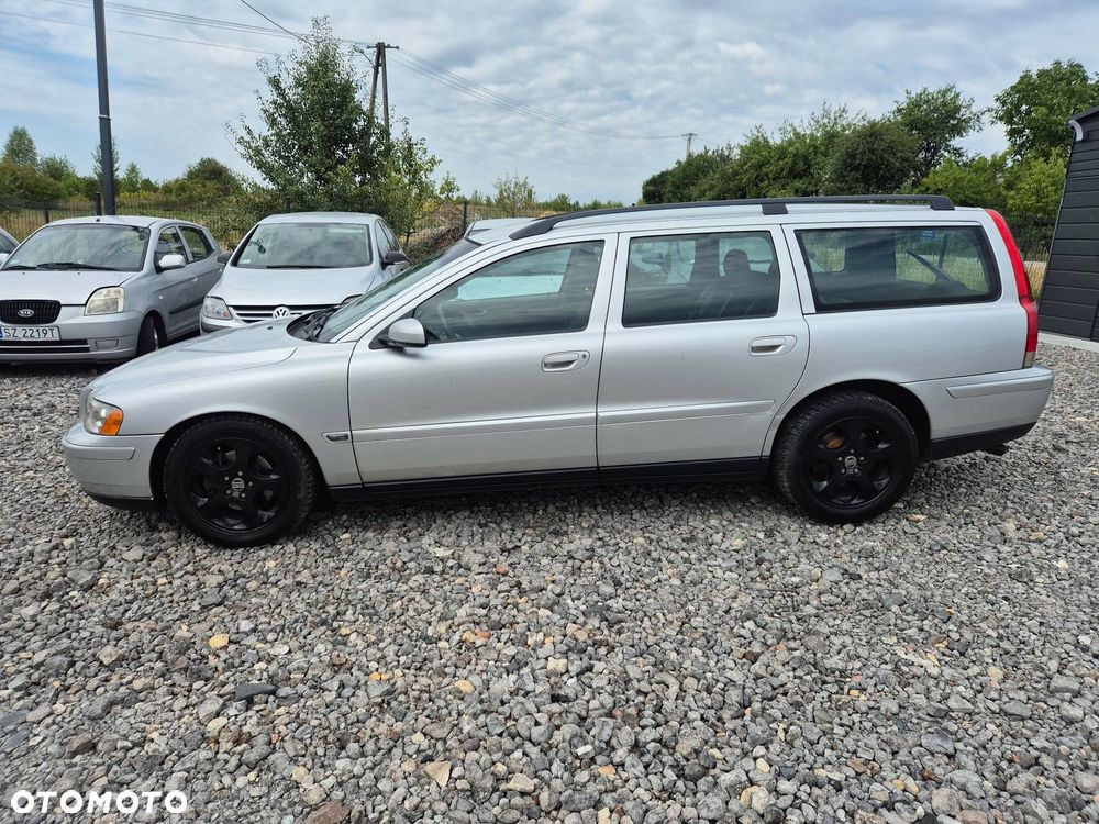 Volvo V70 2.4D5 AWD Kinetic - 9