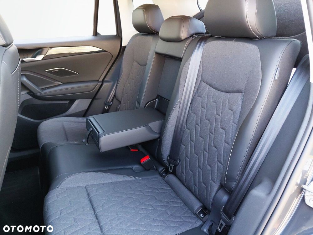 Volkswagen Tiguan 1.5 eTSI Life DSG - 11