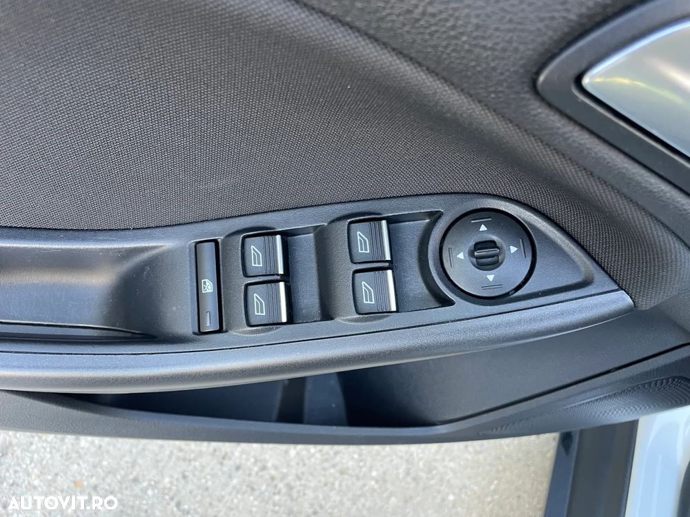 Ford Focus 1.5 EcoBlue Start-Stopp-System TREND - 16