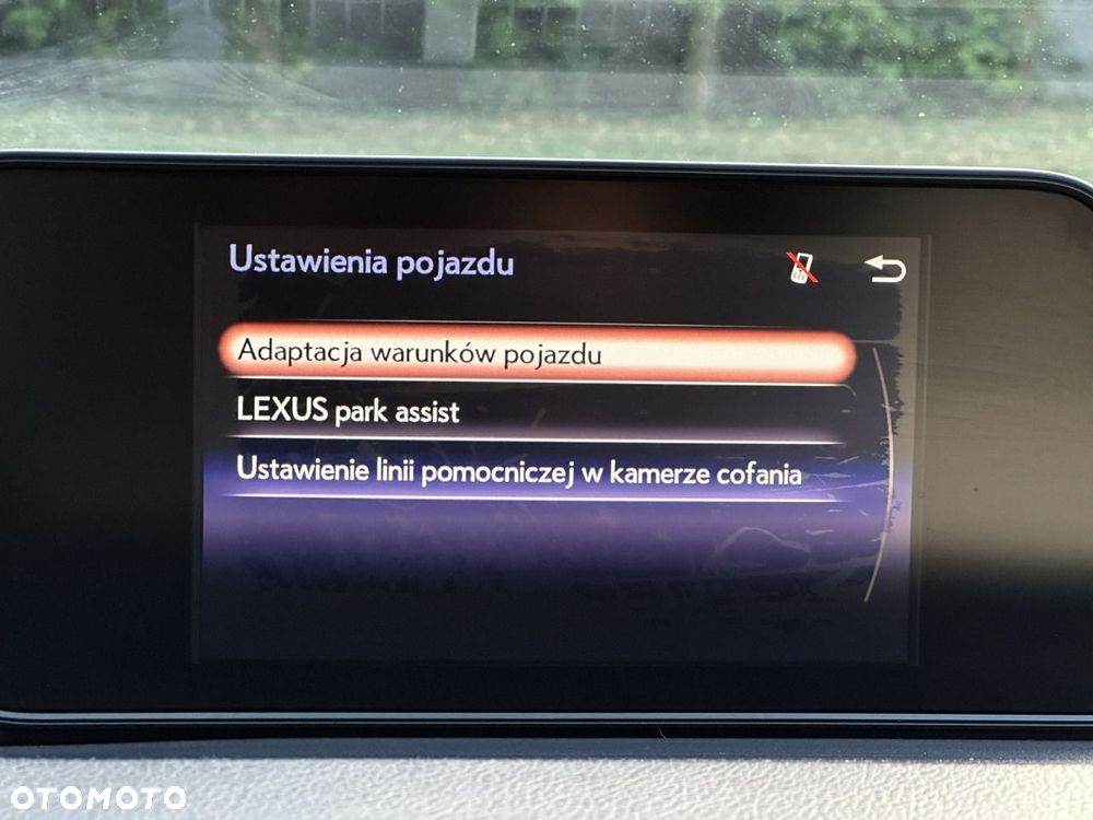 Lexus RX - 21